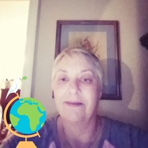 Meet your Posher, Laurie